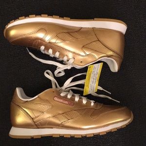 NEW Reebok Classic Metallic Gold/Brass and White